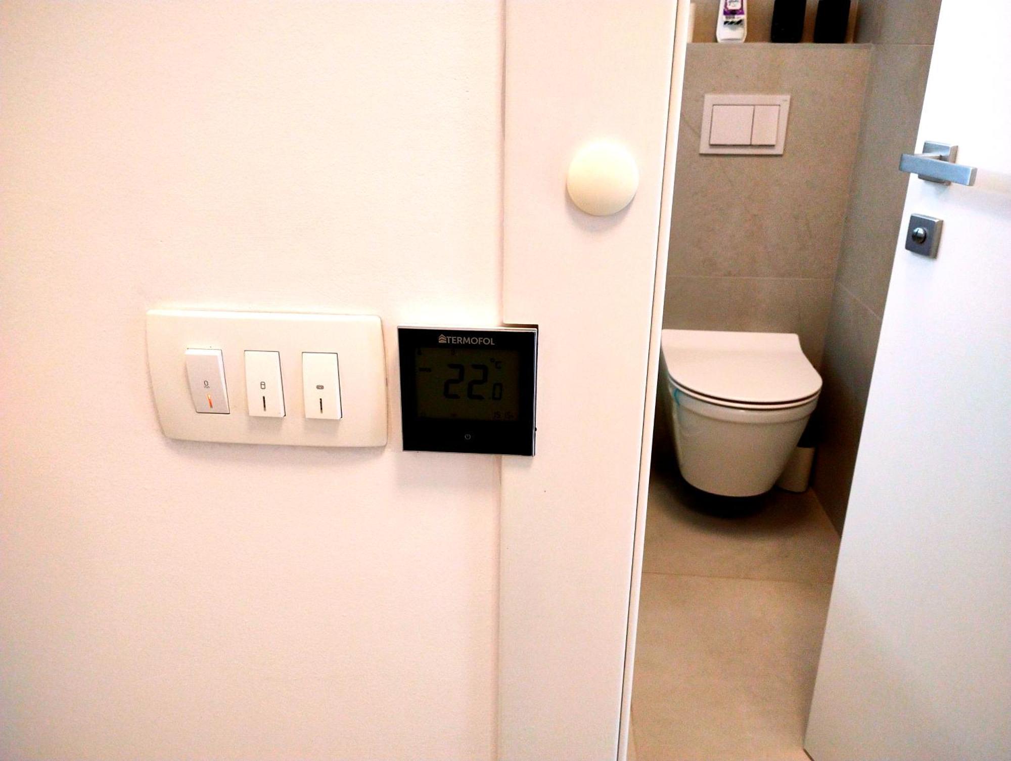 Premium Apartment Eden 波雷奇 外观 照片